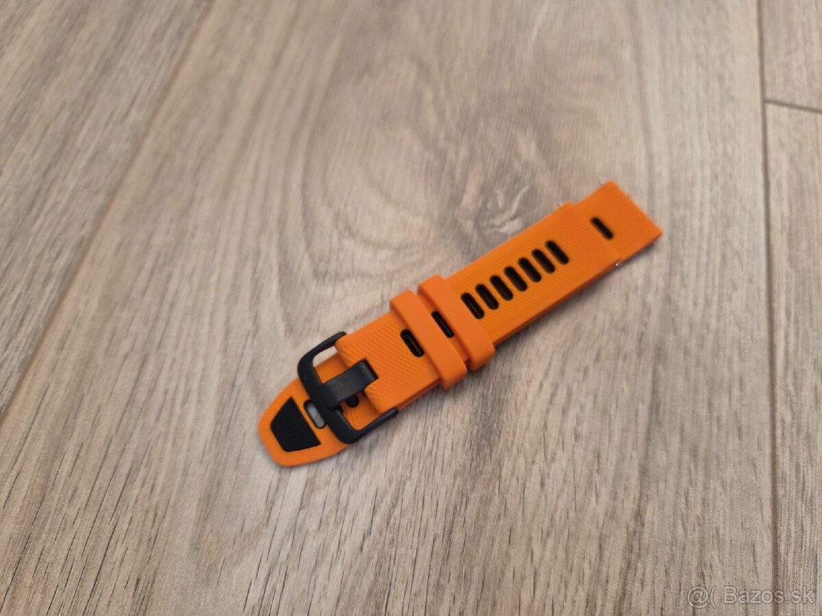 oranžovo čierny remienok 22 mm