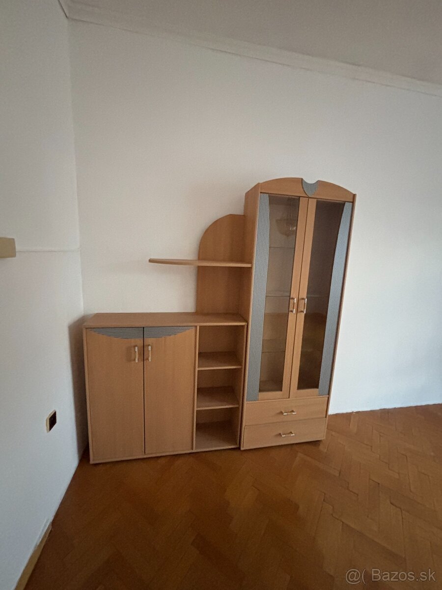 Predám nábytok do izby