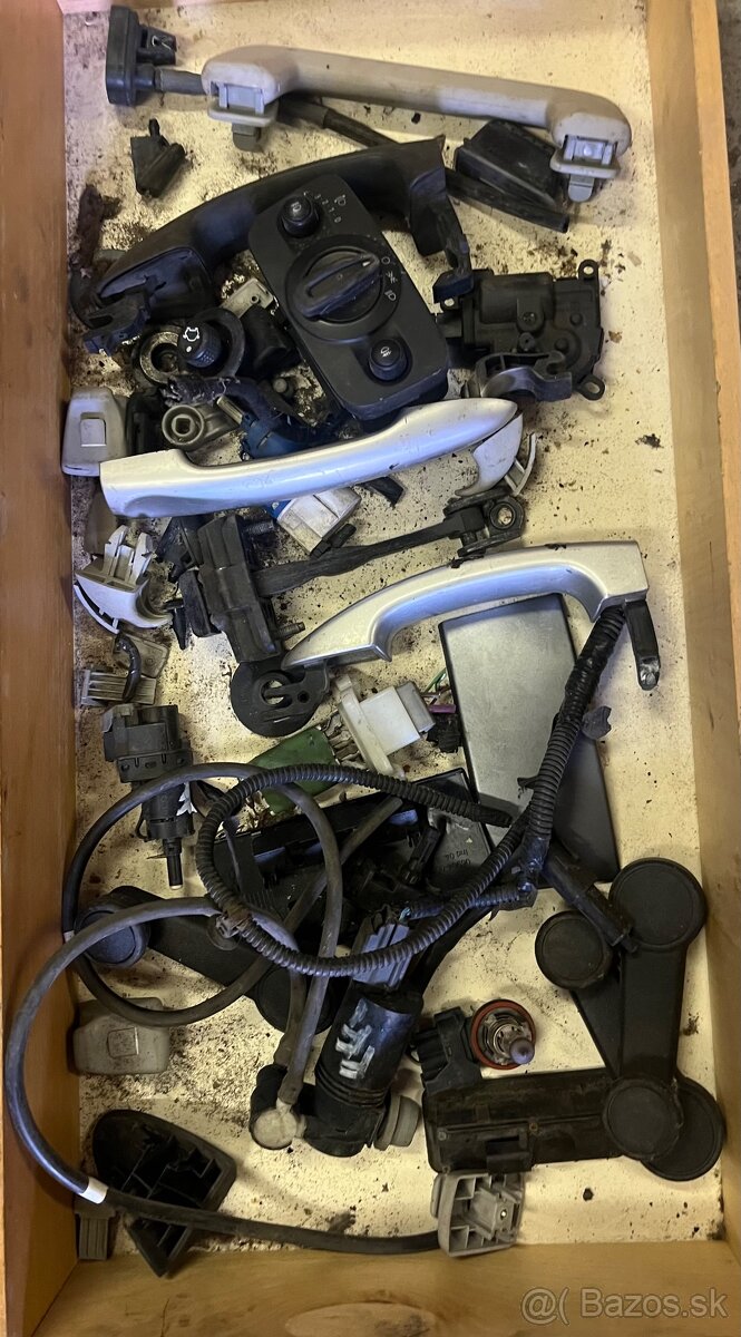 Vsetko komplet za 50e Ford Fiesta MK7 1.25 benzín