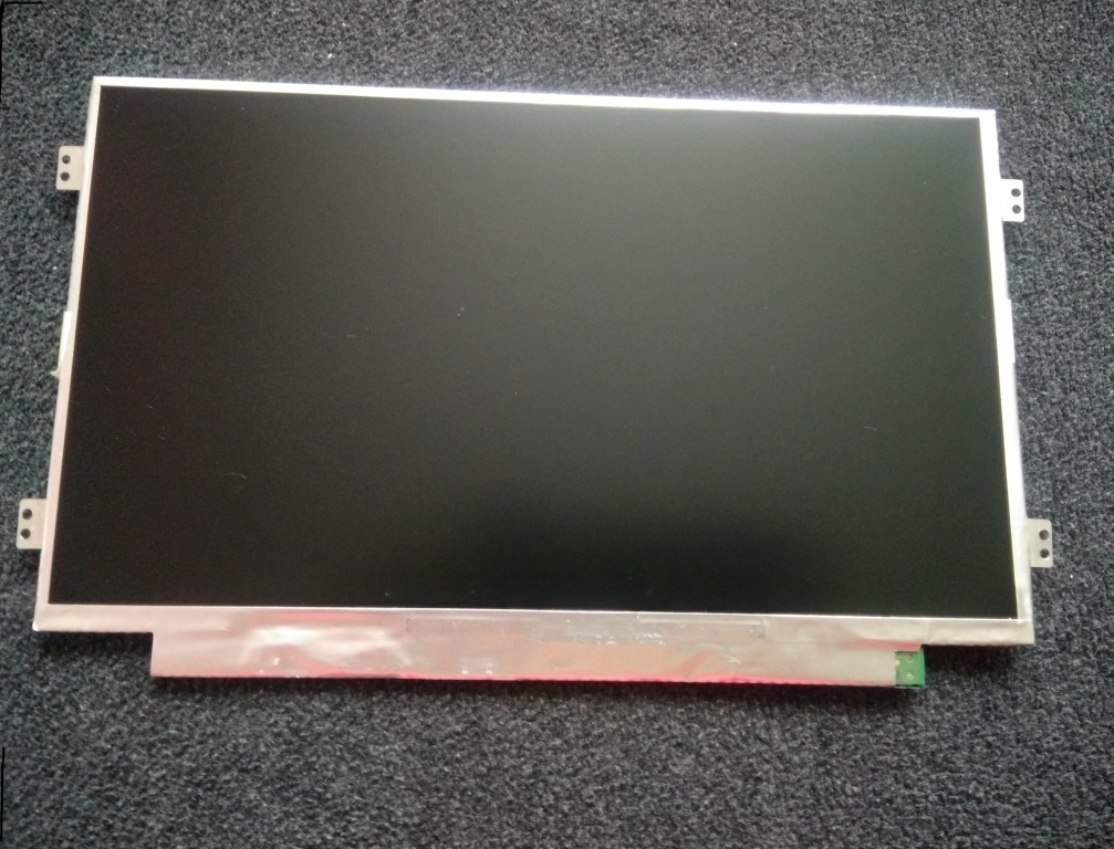 10,1" palcový SLIM display ,z notebooku Acer aspire one D25