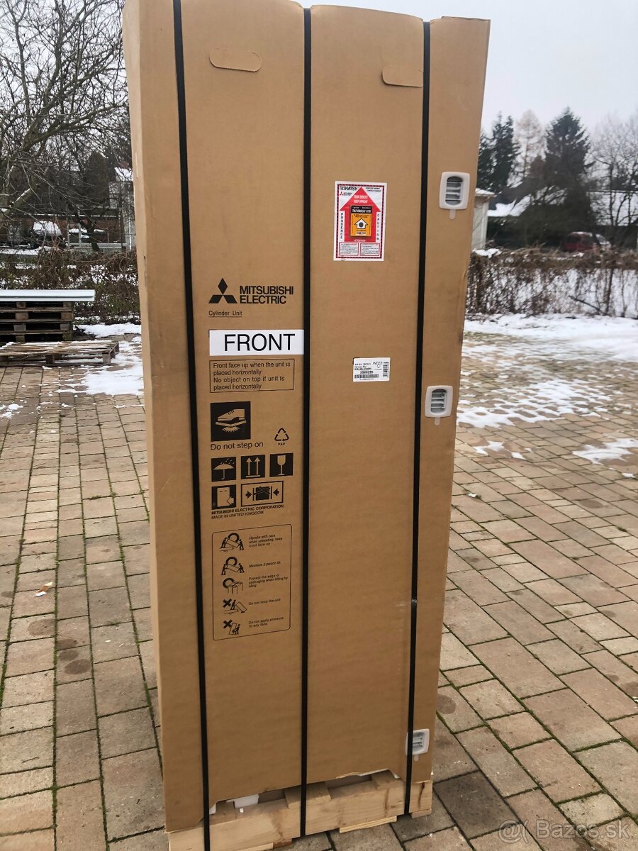 Hydrobox pro tepelné čerpadlo EHST20D-YM9DR1