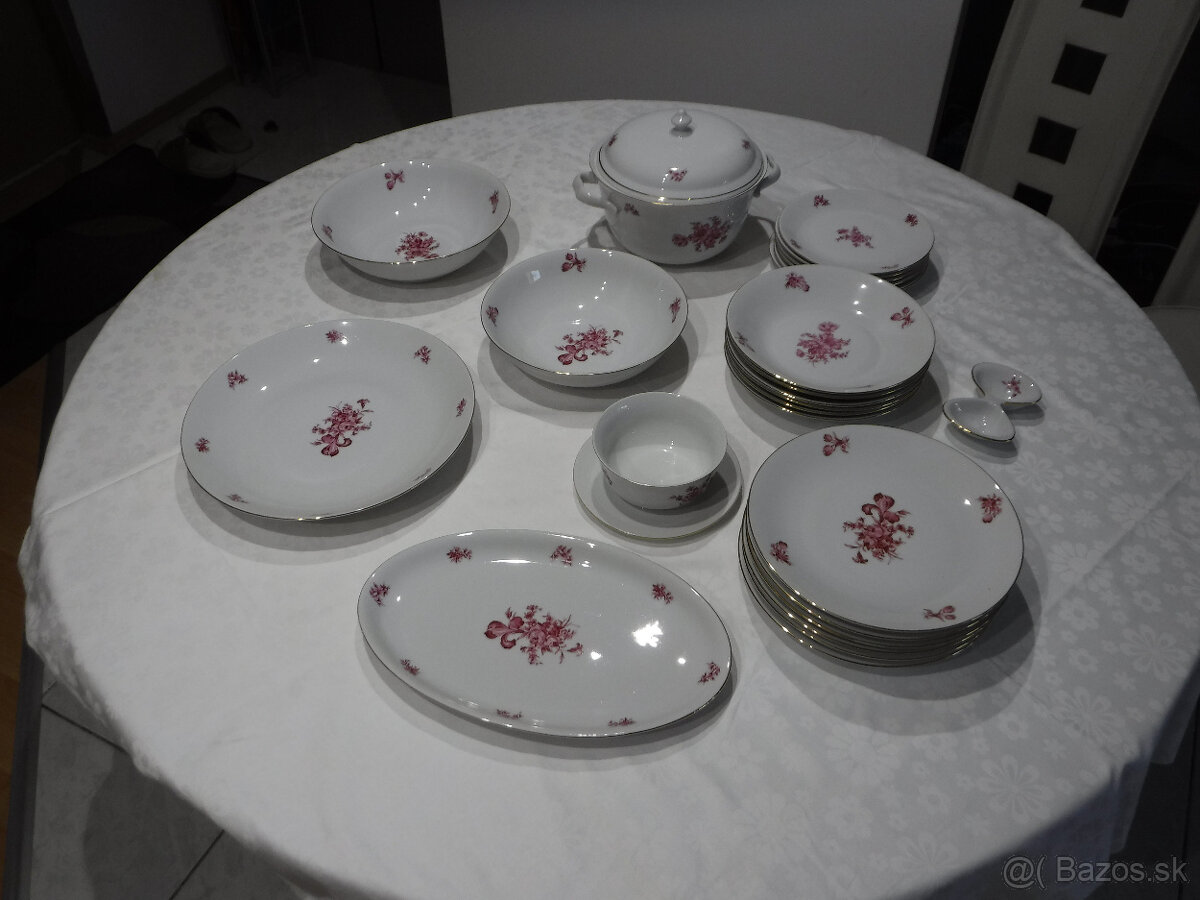 Jedálenská súprava