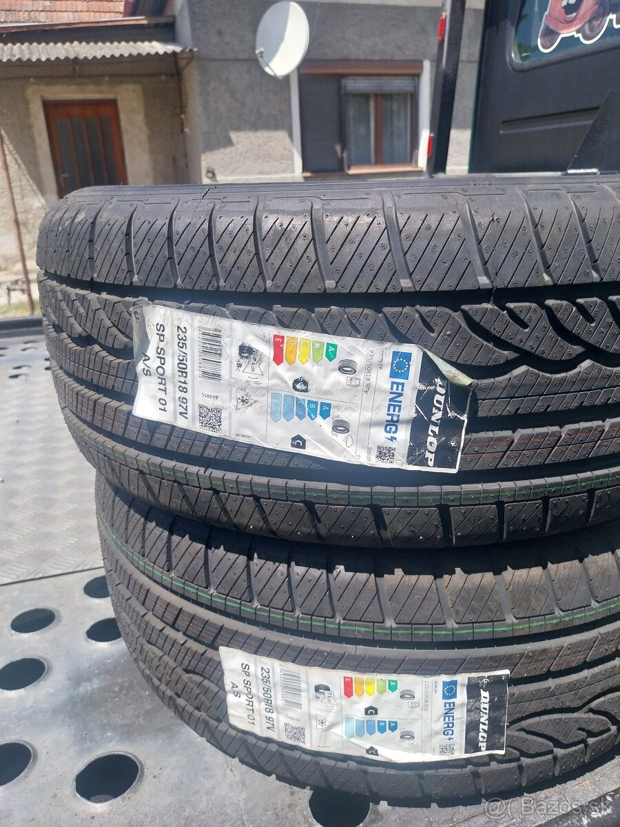 235/50r18 Dunlop