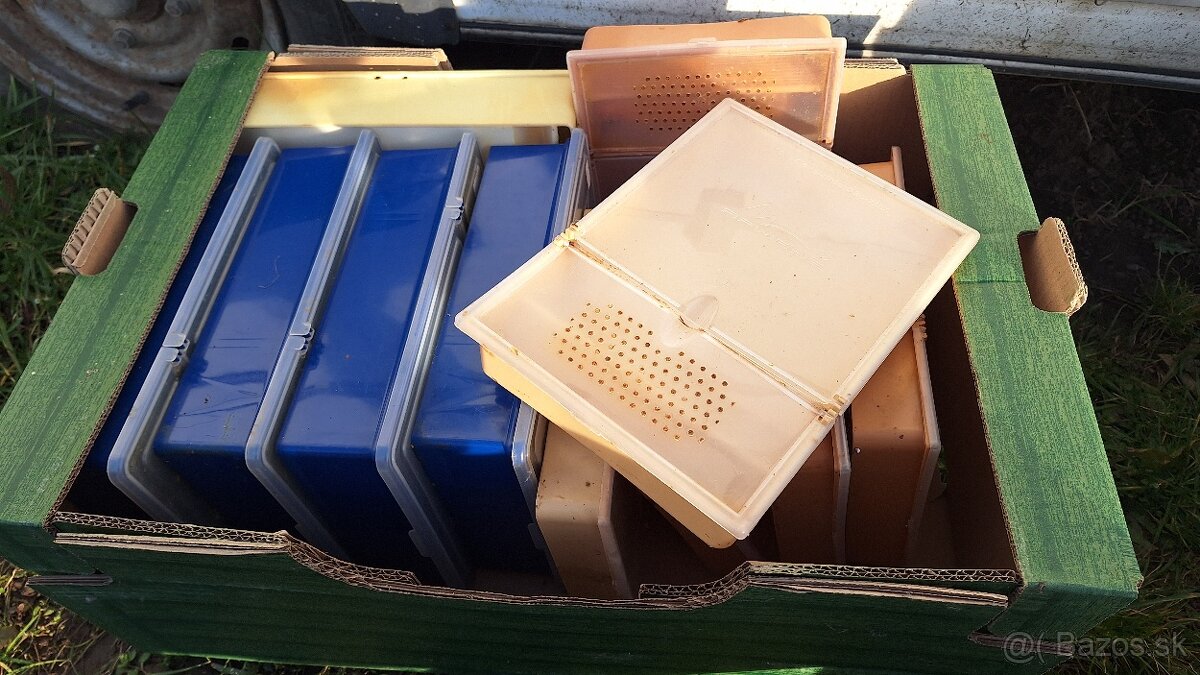 Včelárske transportné boxy