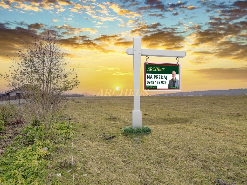 INVESTIČNÝ POZEMOK, ZÁBORSKÉ, 938m2