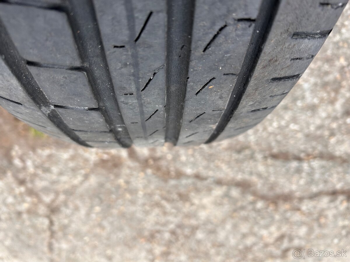 215/65 r17