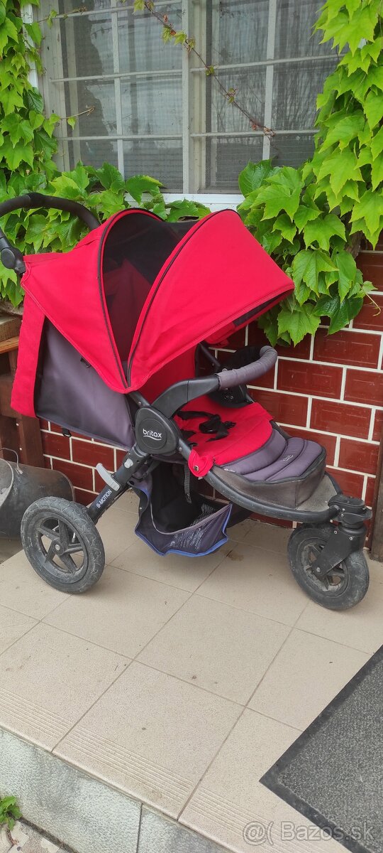 Britax b motion 3