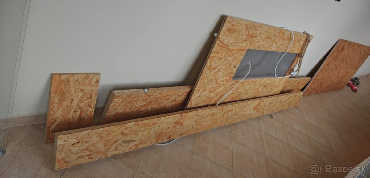 Predám veľké terárium - 90 cm X 210 cm X 300 cm