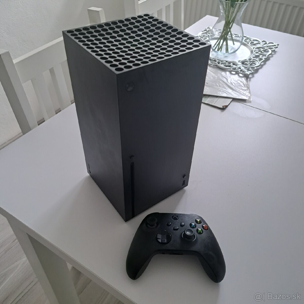🎮 Xbox Series X – TOP stav + 2 hry 🎮