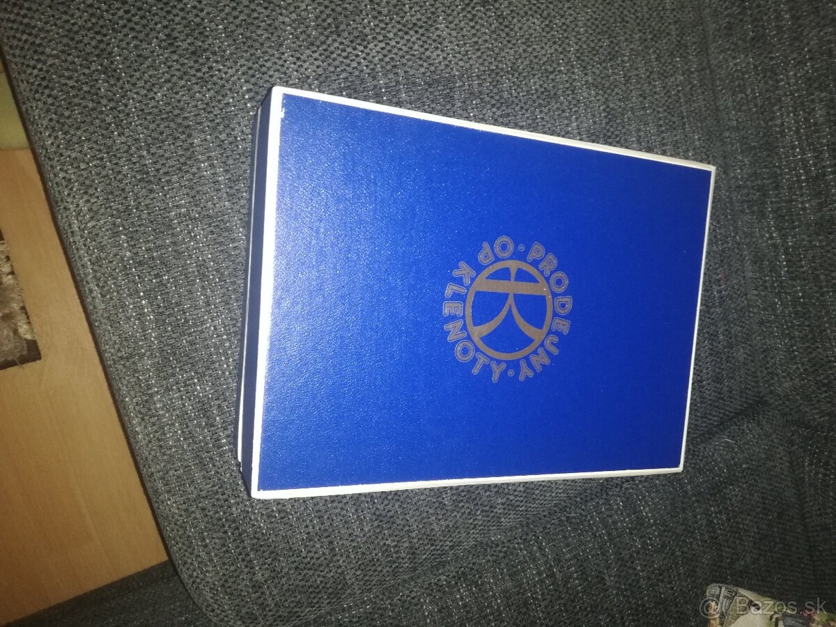 Ružové hodiny