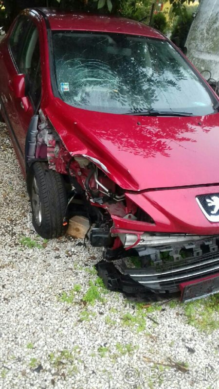 Rozpredam na ND Peugeot 308 1,6hdi