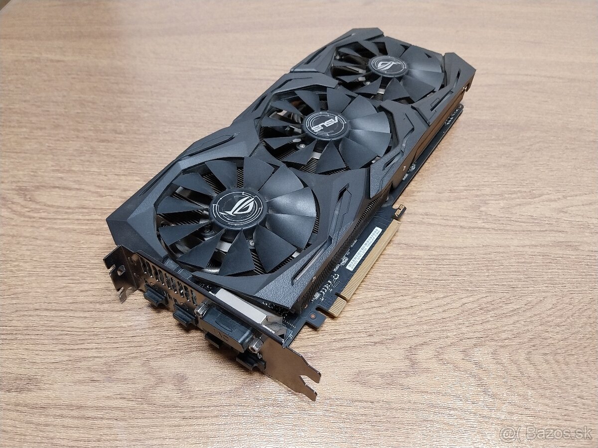 ASUS ROG STRIX GAMING GTX1070 OC DirectCU III 8 GB