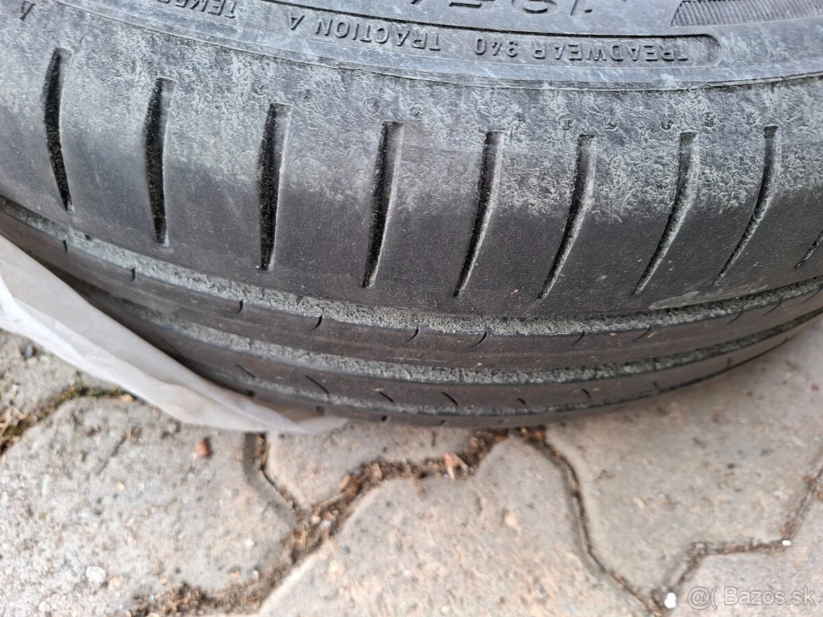 Predám letné pneu s diskami 195/65 R15