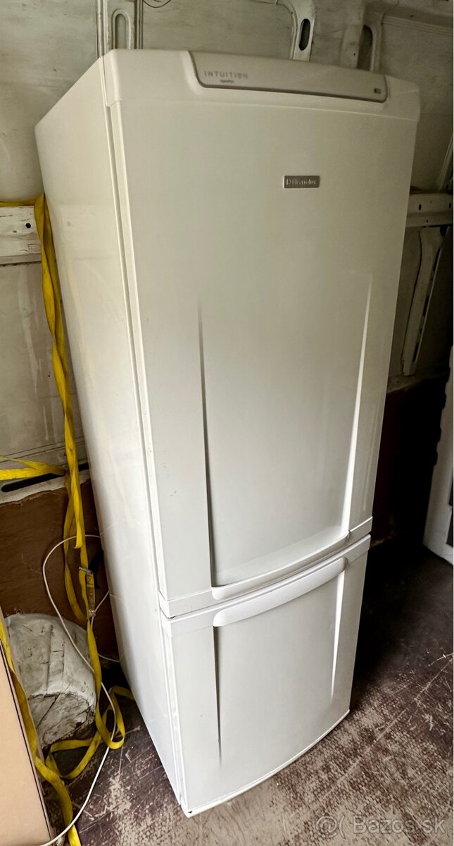 Kombinovaná chladnička Electrolux