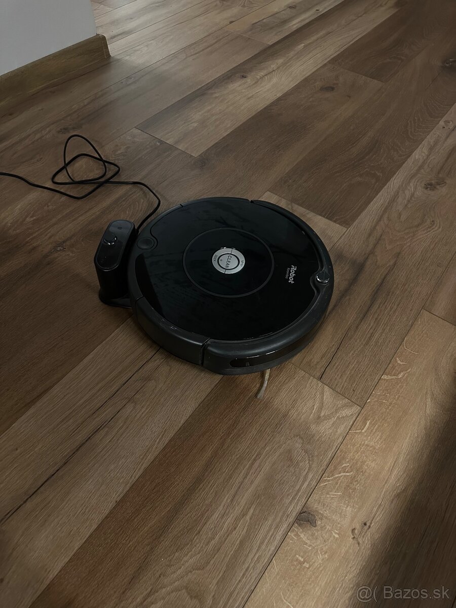 Robotický vysávač