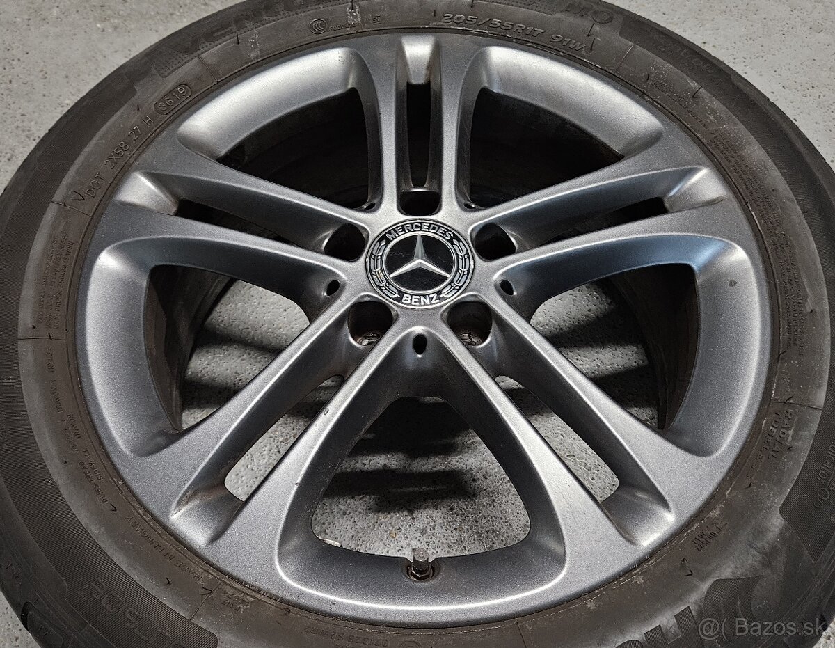 17 MERCEDES + pneu 95%