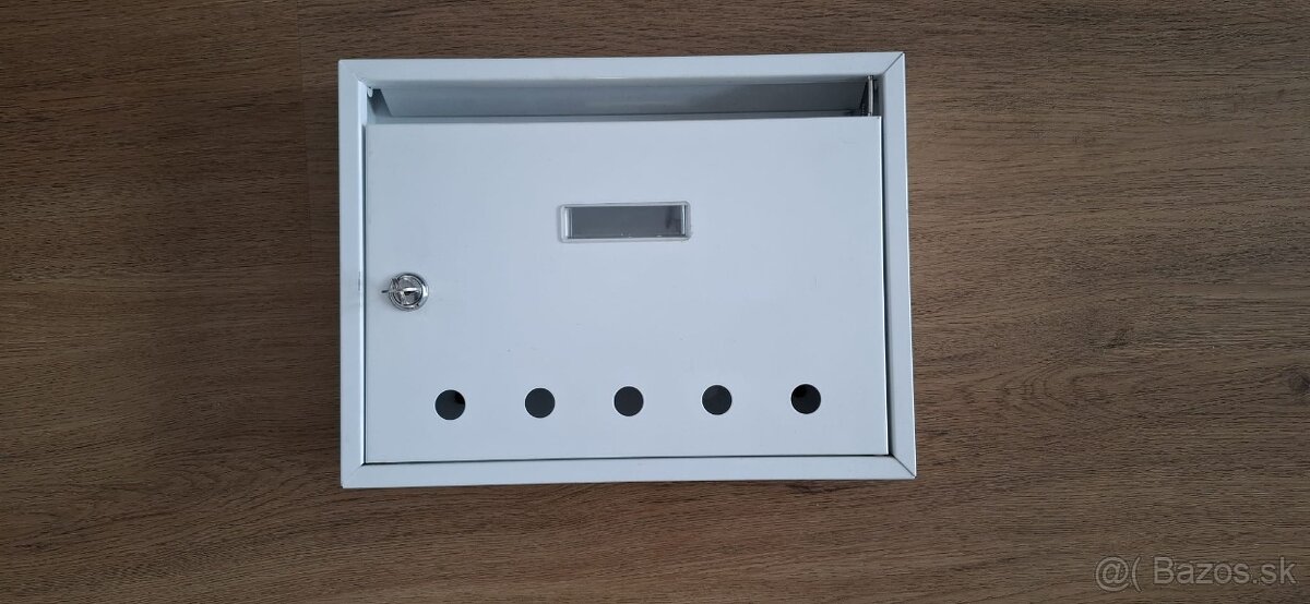 Predám poštovú schránku