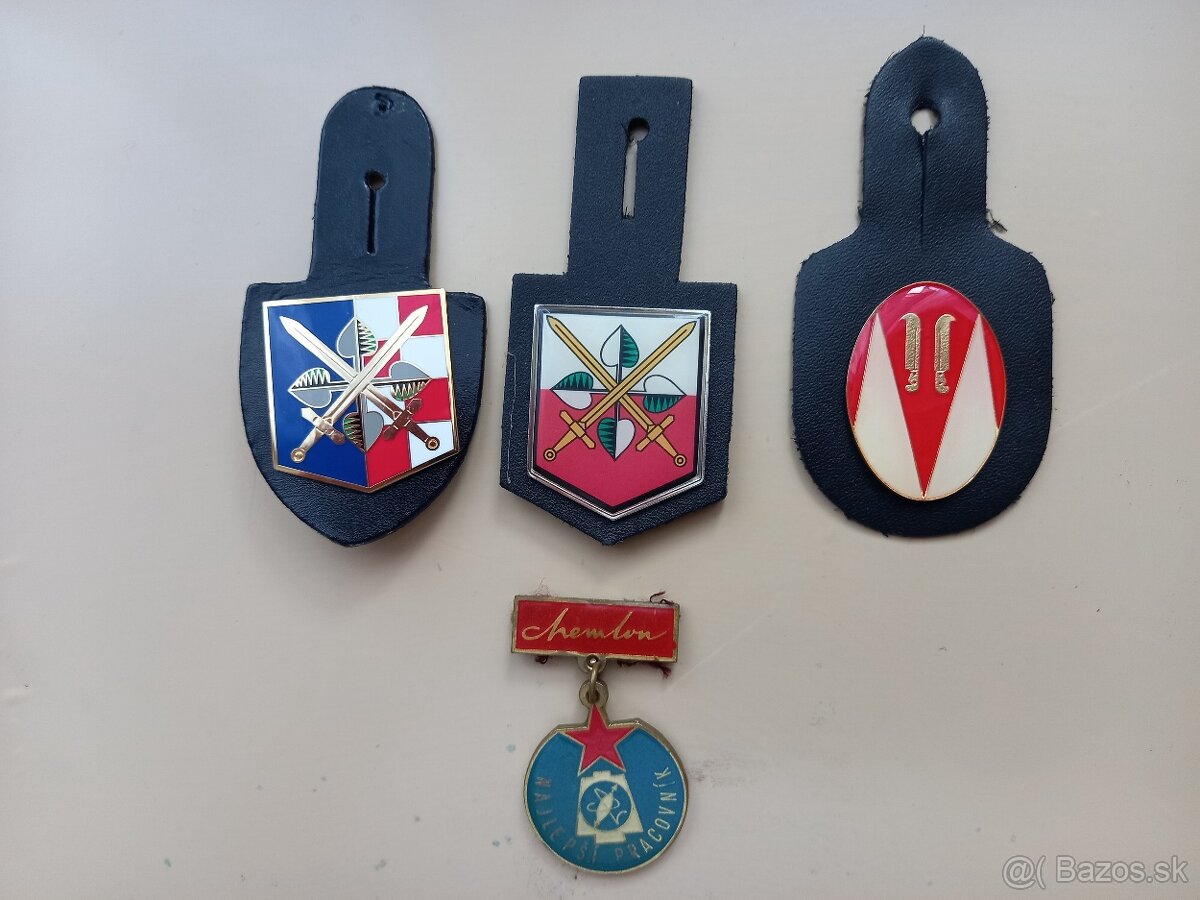 OS a OZ spony na kravaty a kľučenky.