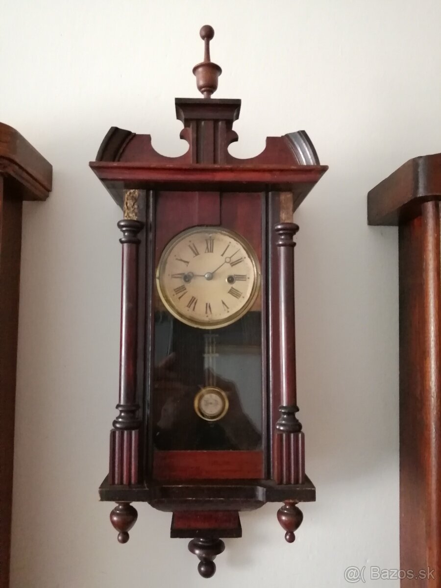 Antik nástenné hodiny