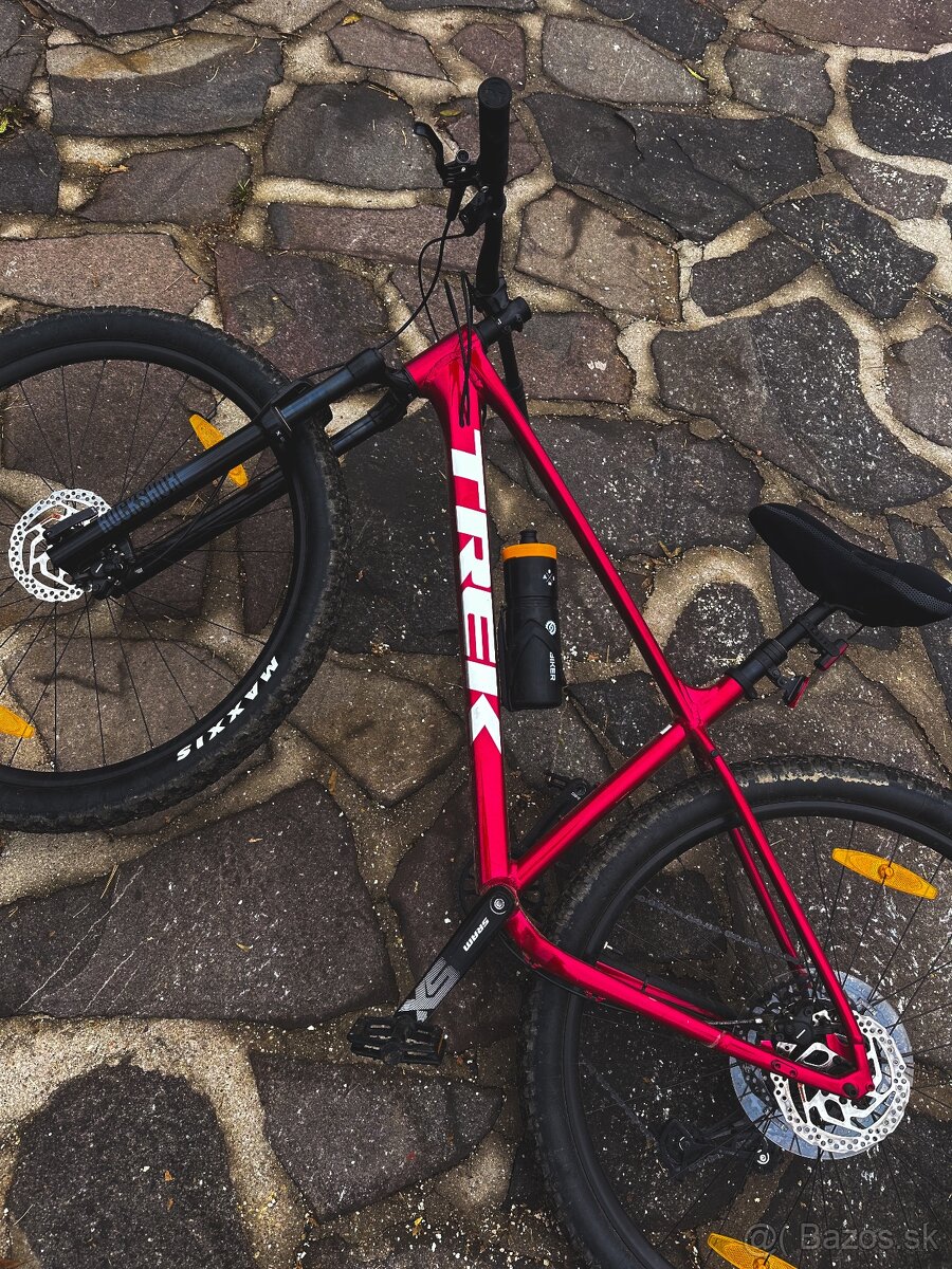 Trek Marlin 8 ZNÍŽENÁ CENA Ako nový