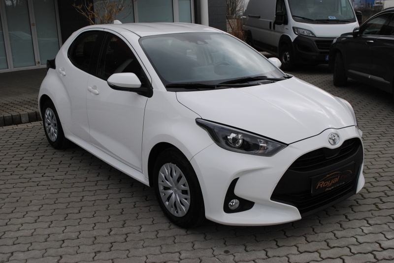 TOYOTA YARIS 1.5 DYNAMIK FORCE- PREDAJ AJ NA SPLÁTKY