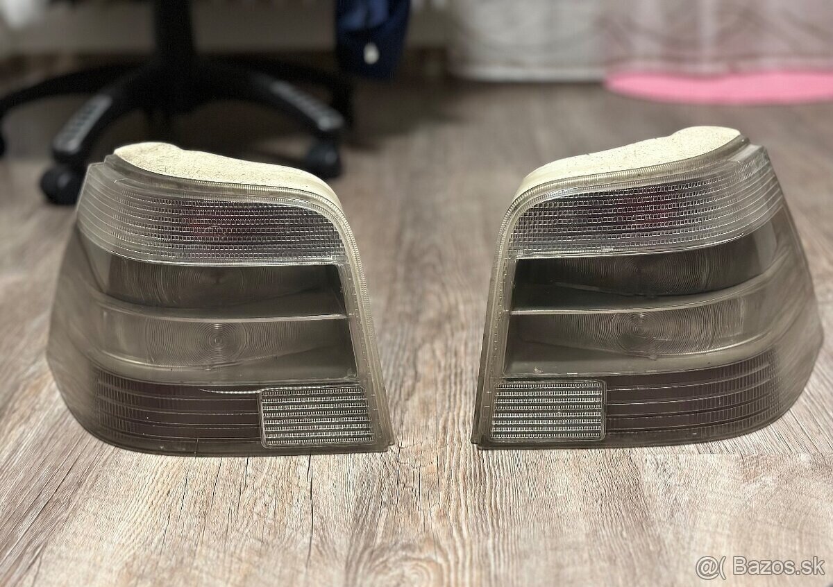 Predám Zadné svetlá Inpro/Hella Volkswagen Golf 4