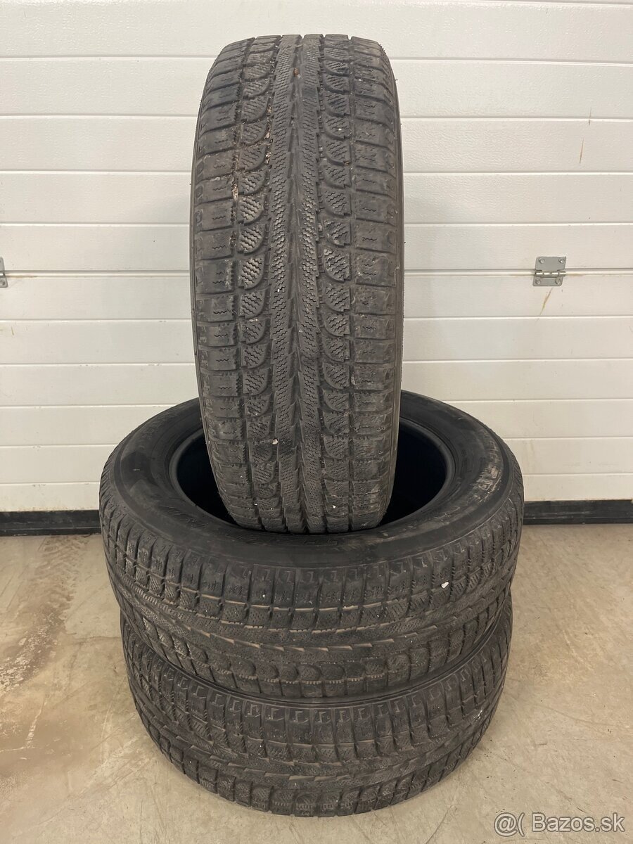MAXTREK 225/60 R18