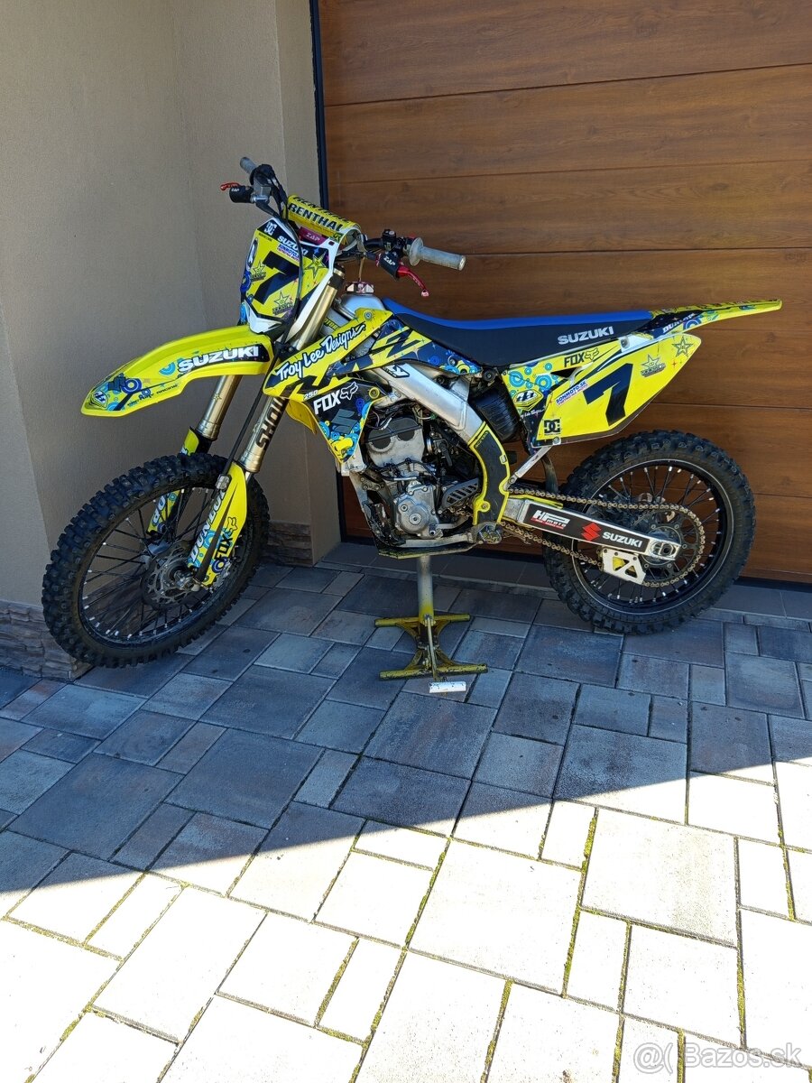 SUZUKI RM-Z 250
