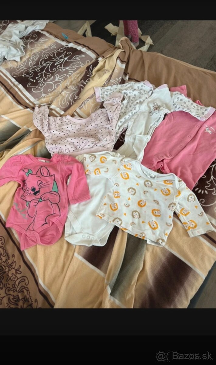 Dievčenské oblecenie