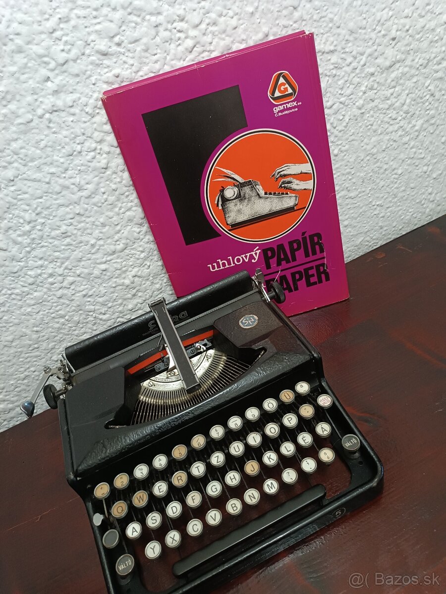 Písací stroj Erika