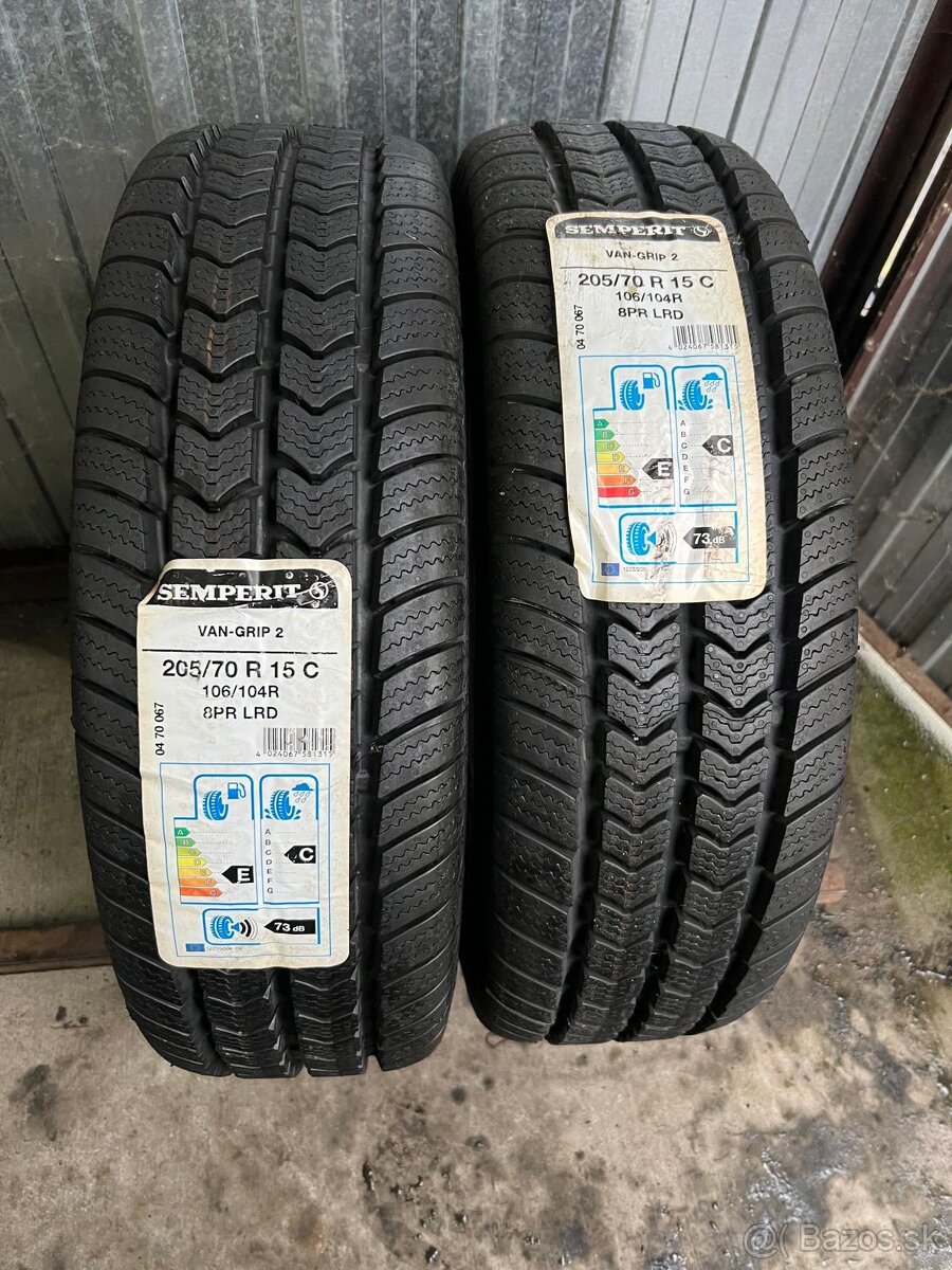 Zimne pneumatiky semperit 205/70R15C