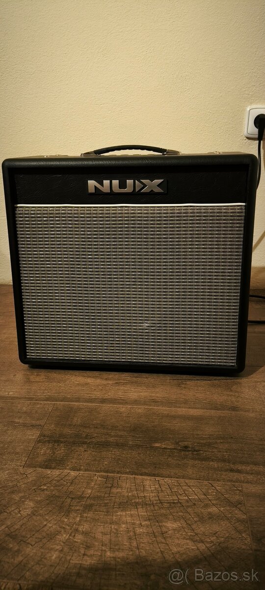 Gitarové kombo NUX Mighty 40 BT