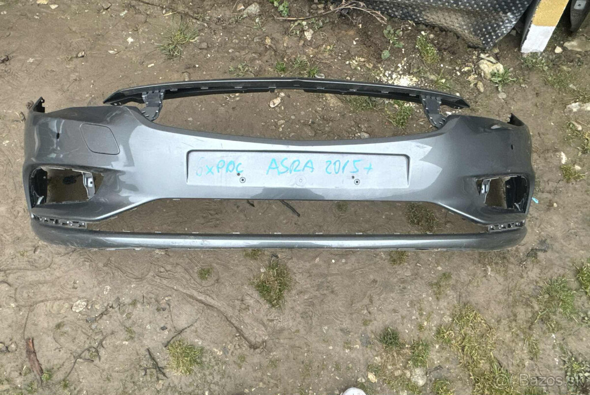 opel astra nárazník 2015+