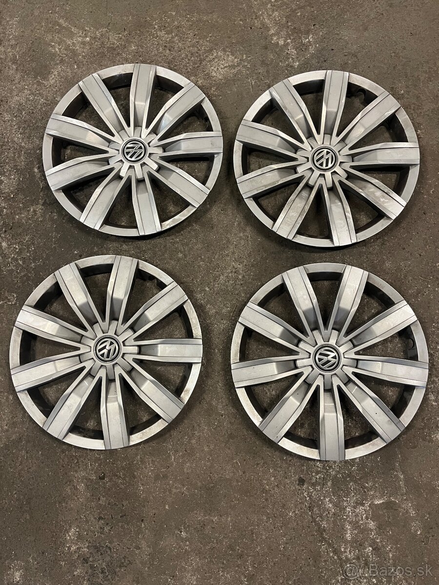 Puklice r17 VW