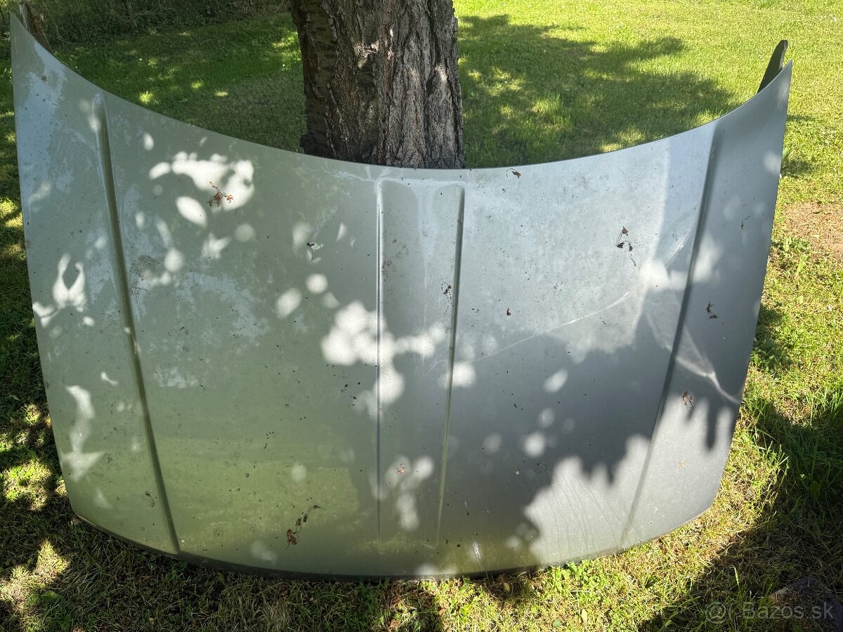 Kapota jeep grandcherokee