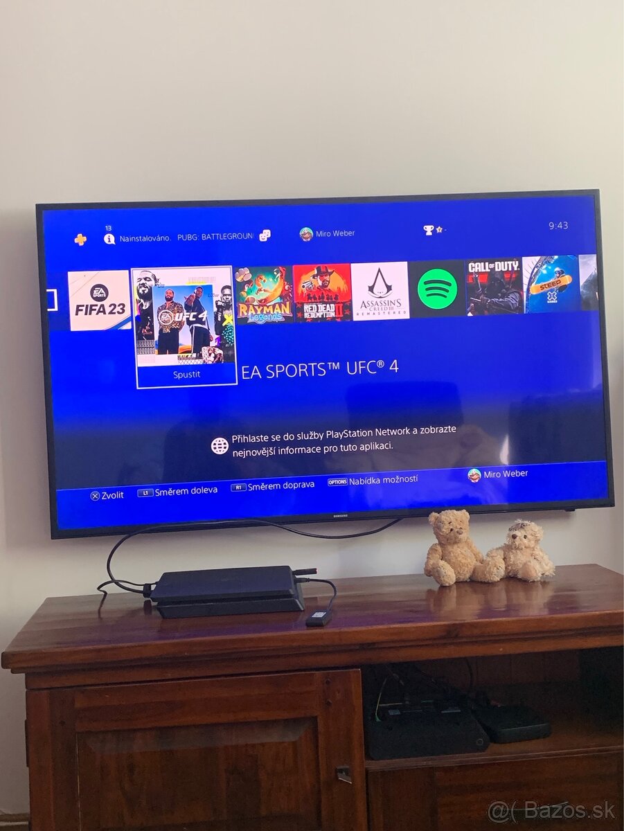 Predám Ps4 Slim 500 GB