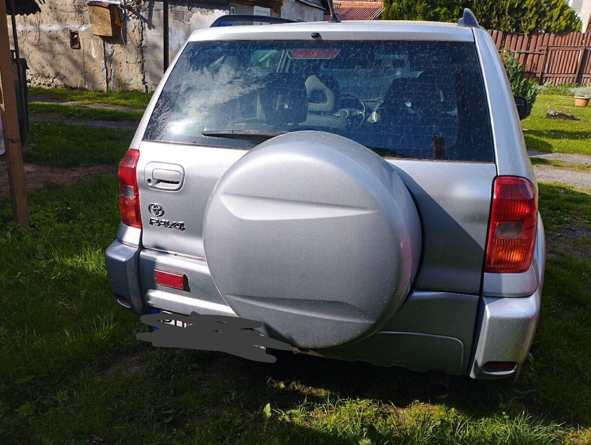 Predám Toyota RAV4.