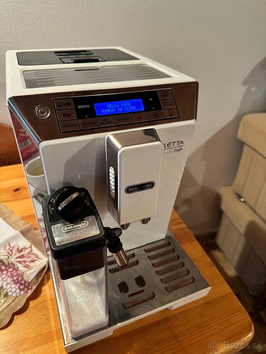 Predám Kávovar Delonghi