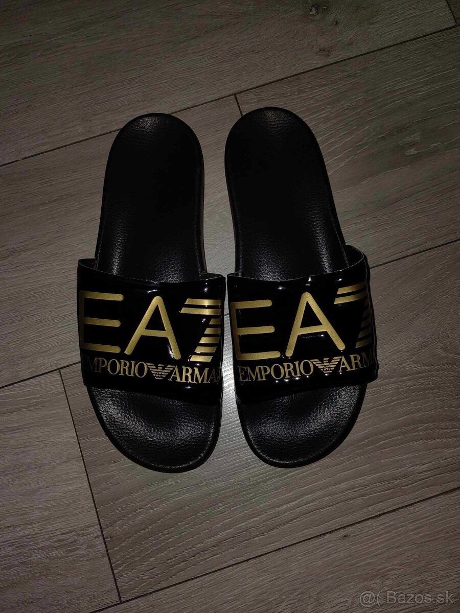 Emporio armani šľapky pánske