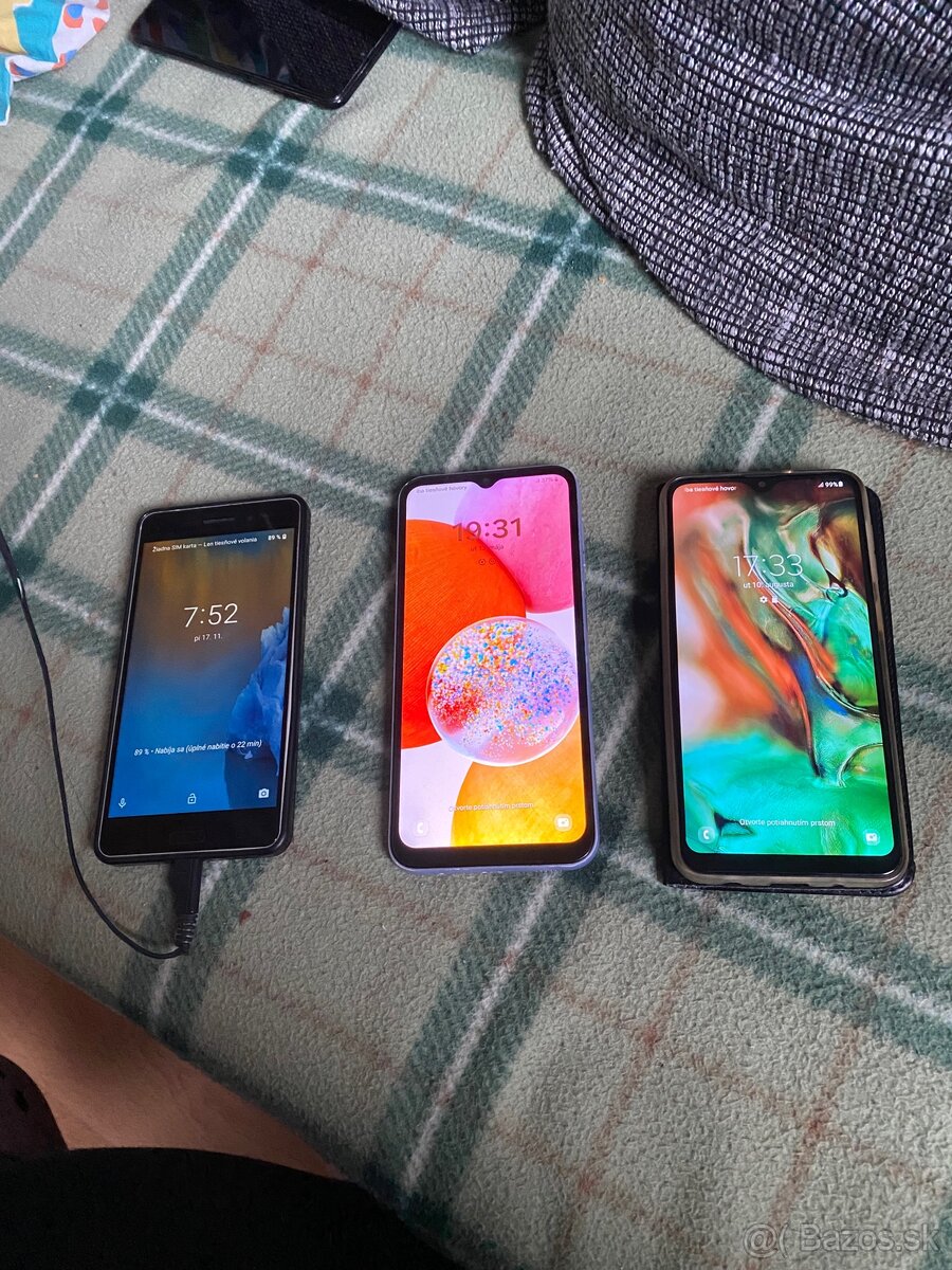 Telefóny