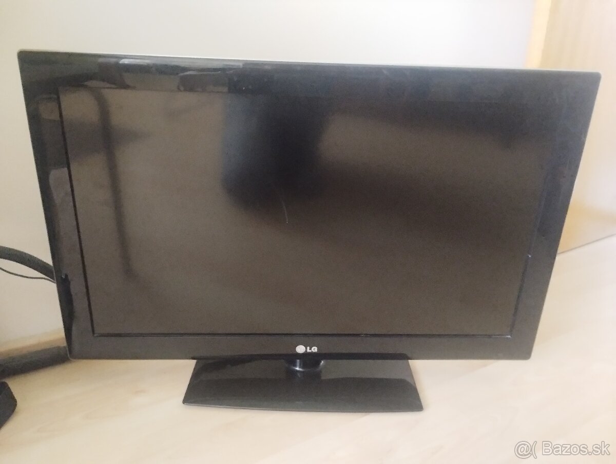 Plne funkčný televízor značky LG