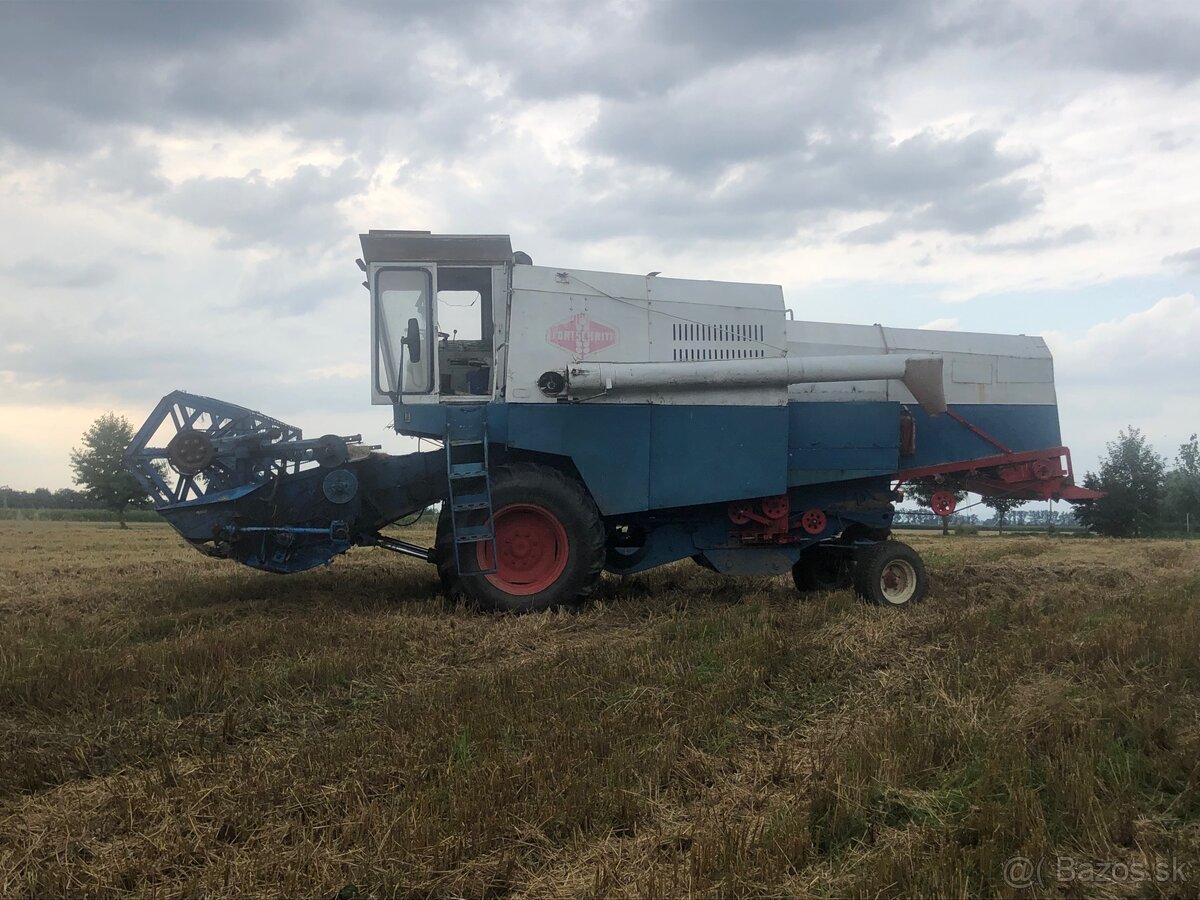 Predám kombajn E512