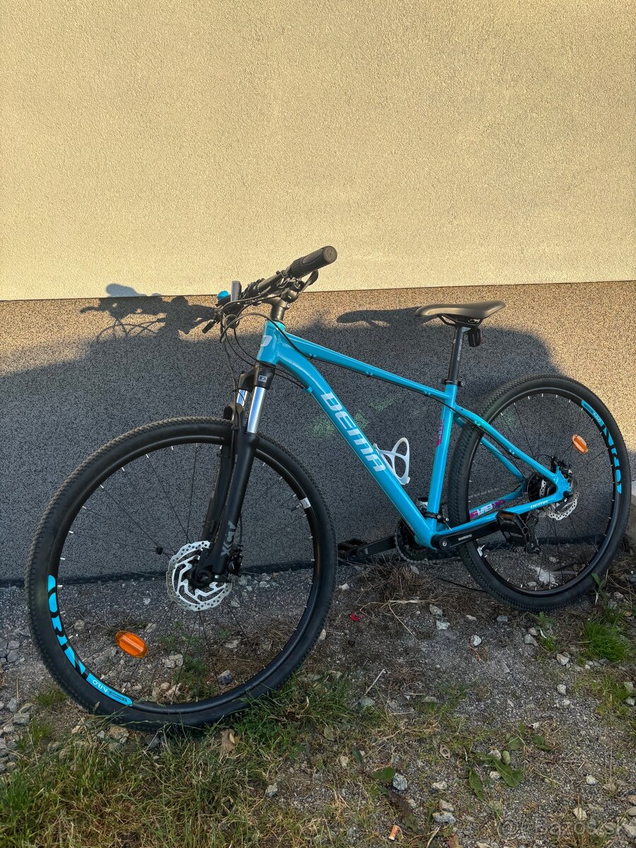 Horský bicykel Dema
