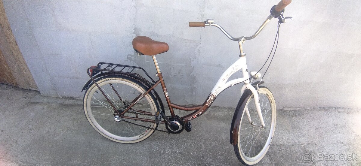 Predám Mestský bicykel 26" kolesa. Servisovany. 3 rychstna