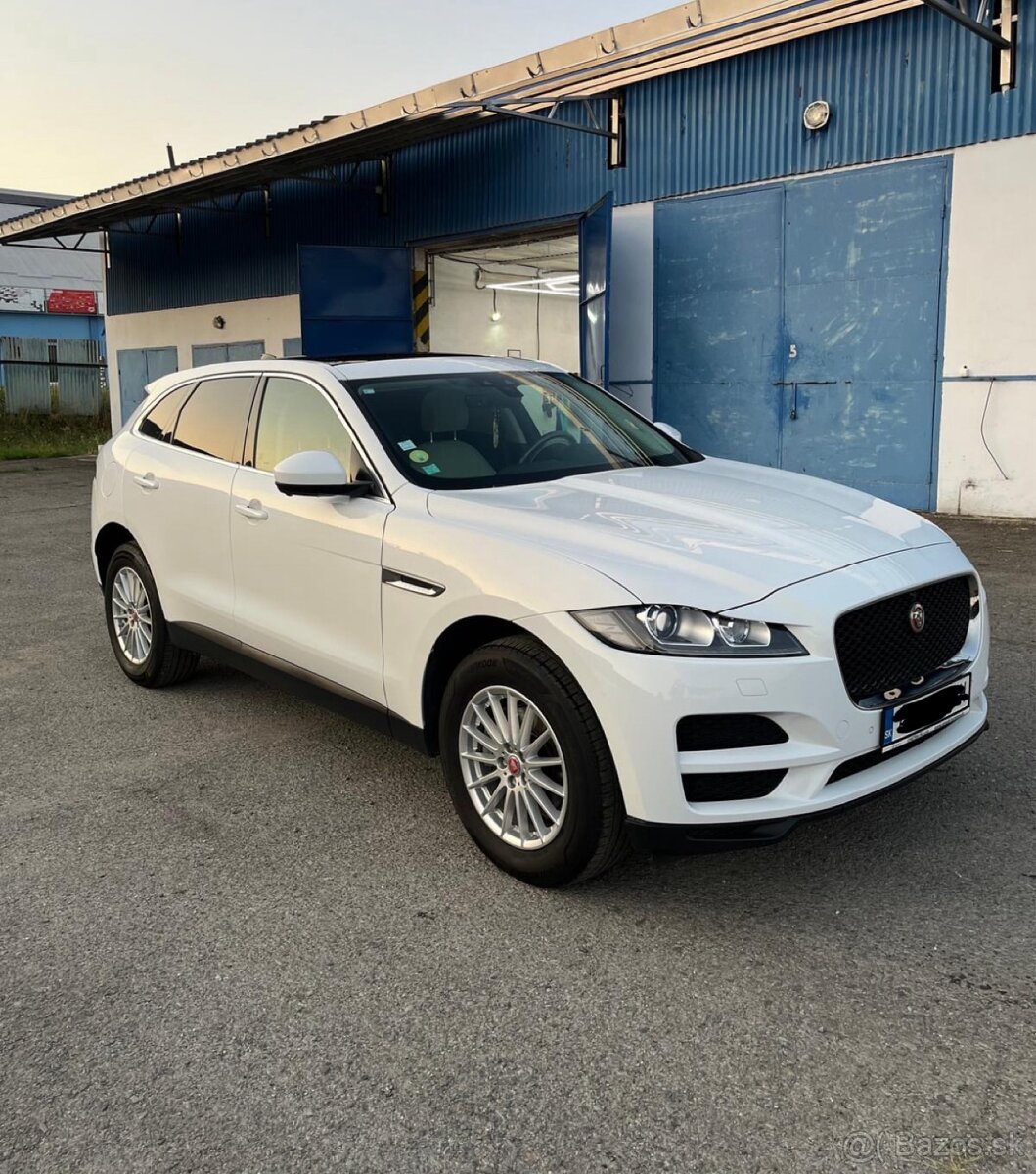 Svadobné auto na prenájom – Jaguar F-PACE