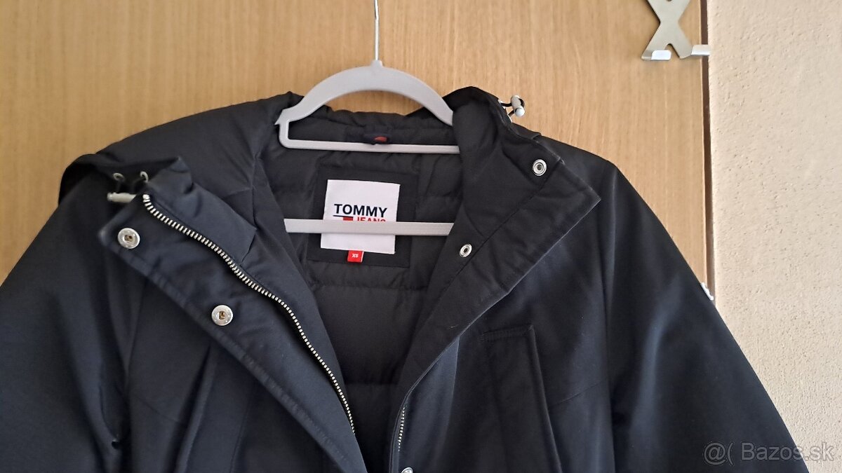 Dámska bunda Tommy Jeans