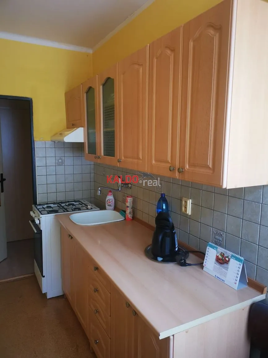 Smolenice- ponúkame na predaj 3 izbový byt.