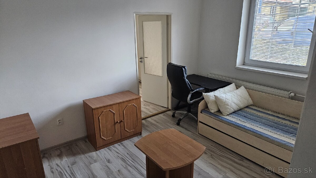 Prenájom1,5 izb. priestor Micinska cesta, Banská Bystrica