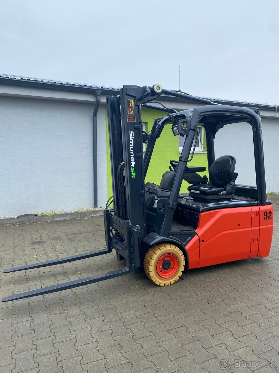 Jazdený elektrický vysokozdvižný vozík Linde 1600 kg