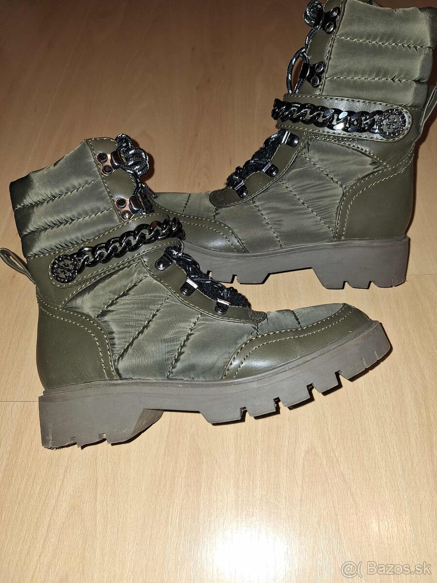 Guess kotníkové čižmy olivová khaki farba -velkost 37
